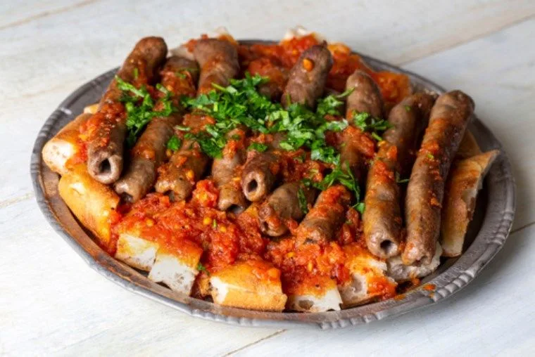 Tire Şiş Köfte